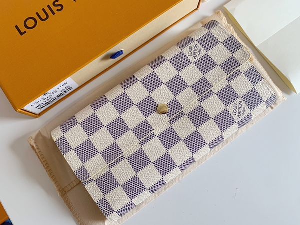 LVコピーウォレット正面デザイン